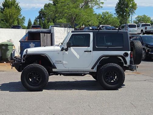 Stone White Clearcoat/Black Hard Top 2010 Jeep Wrangler Sport