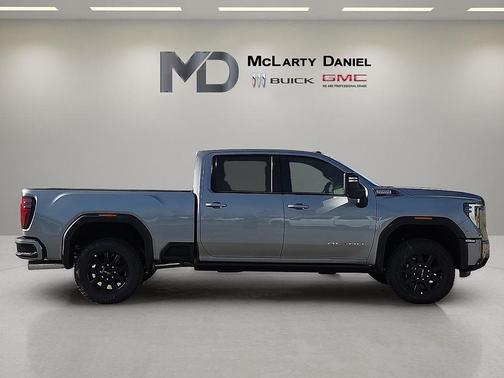 2026 GMC Sierra 2500 AT4