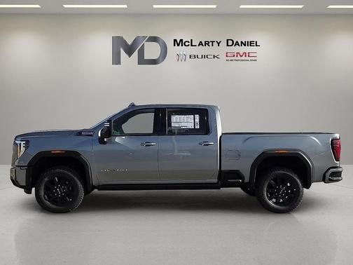 2026 GMC Sierra 2500 AT4