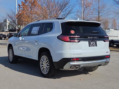 2026 GMC Acadia Denali