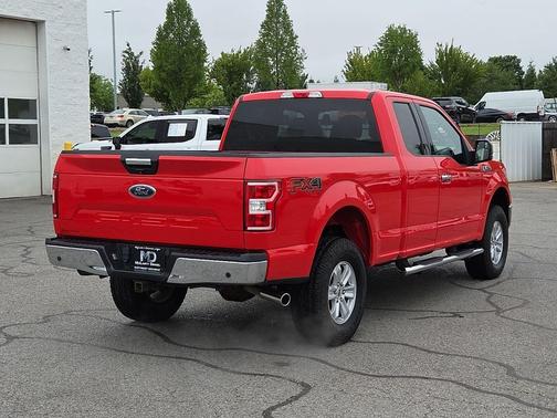 RACE RED 2018 Ford F-150 XLT