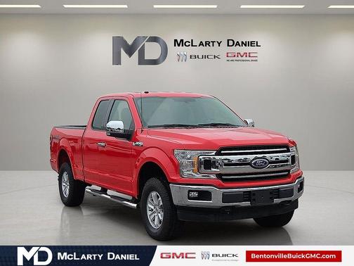RACE RED 2018 Ford F-150 XLT