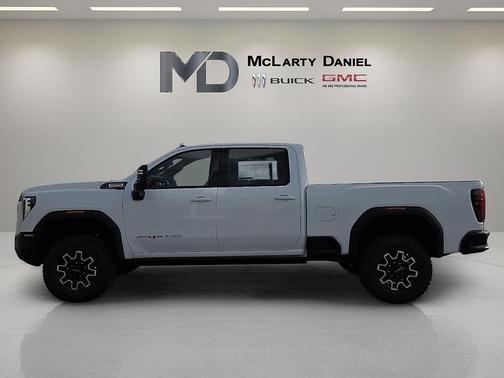 2026 GMC Sierra 2500 AT4X