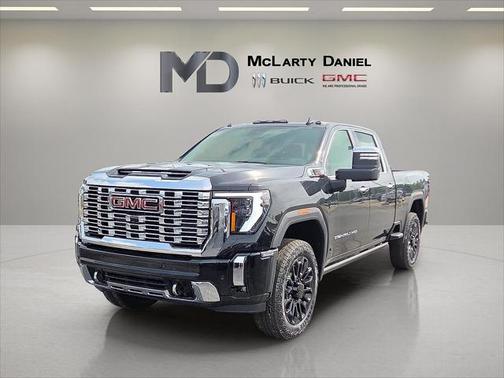 2025 GMC Sierra 2500 Denali