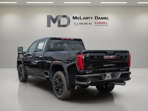 2025 GMC Sierra 2500 Denali