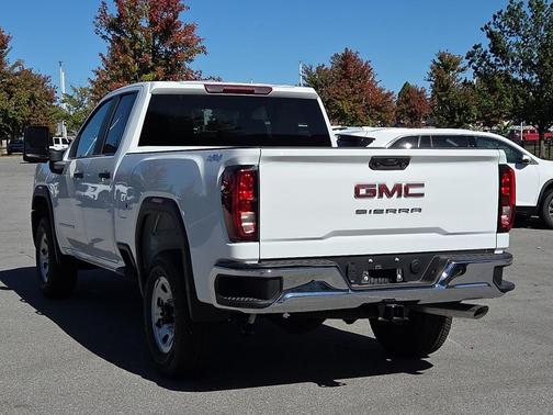 2026 GMC Sierra 2500 Base