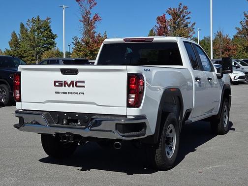 2026 GMC Sierra 2500 Base