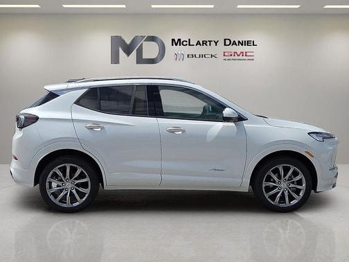 White Frost Tricoat 2026 Buick Encore GX Avenir