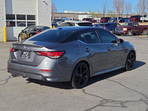 2021 Nissan Sentra SR