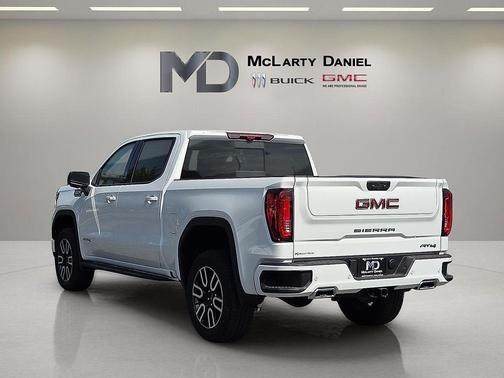 Summit White 2026 GMC Sierra 1500 AT4