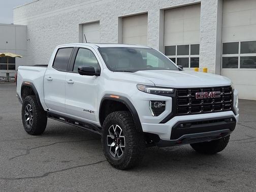 2026 GMC Canyon AT4X