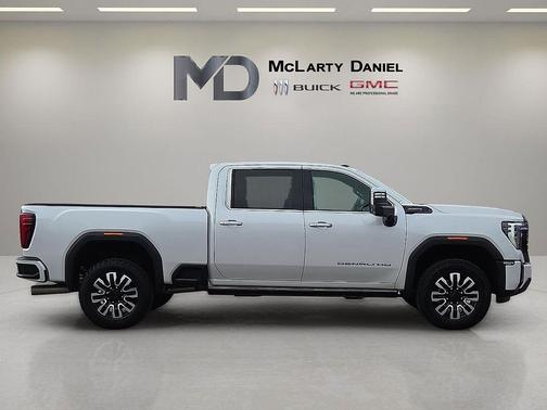 2024 GMC Sierra 2500 Denali Ultimate