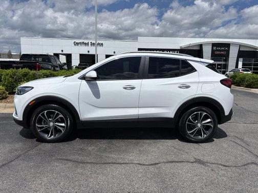 2022 Buick Encore GX Select
