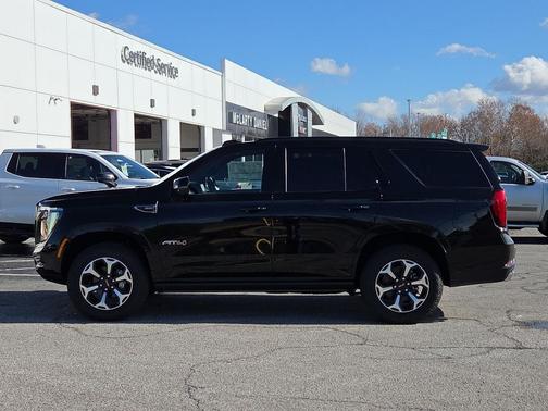 2026 GMC Yukon 4WD AT4