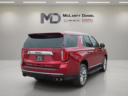 Volcanic Red Tintcoat 2024 GMC Yukon Denali