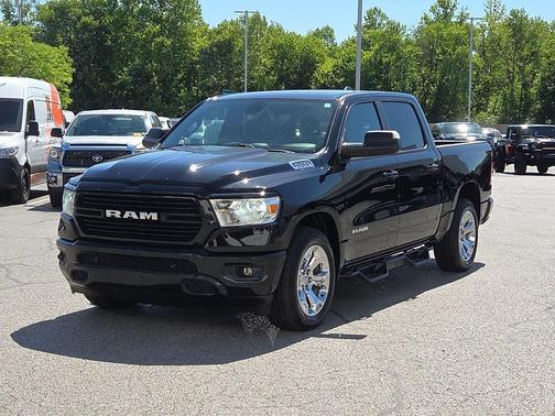 Diamond Black Crystal Pearlcoat 2020 RAM 1500 Big Horn/Lone Star