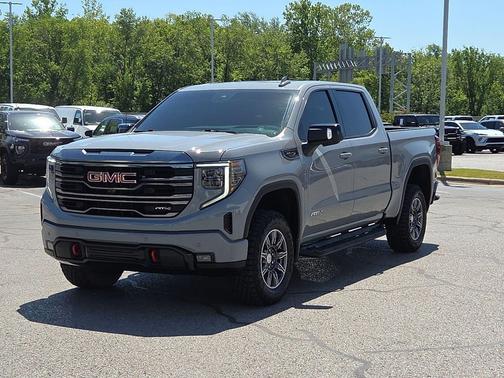 Thunderstorm Gray 2024 GMC Sierra 1500 AT4