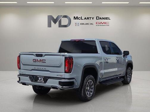 Thunderstorm Gray 2024 GMC Sierra 1500 AT4