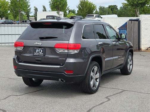 Granite Crystal Metallic Clearcoat 2015 Jeep Grand Cherokee Limited