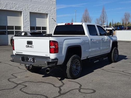 2017 GMC Sierra 2500 SLT