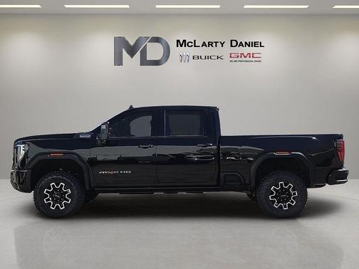 Onyx Black 2024 GMC Sierra 2500 AT4X