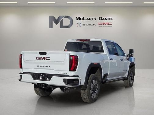 2026 GMC Sierra 3500 Denali