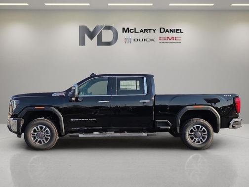 2025 GMC Sierra 2500 SLT