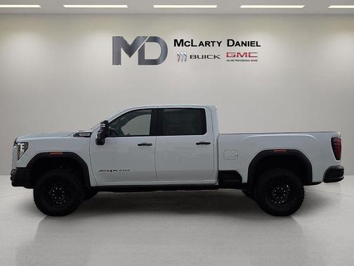 Summit White 2026 GMC Sierra 2500 AT4X