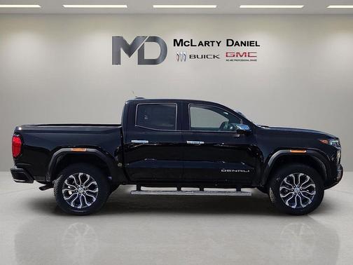 Onyx Black 2026 GMC Canyon Denali