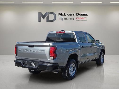 2025 Chevrolet Colorado WT