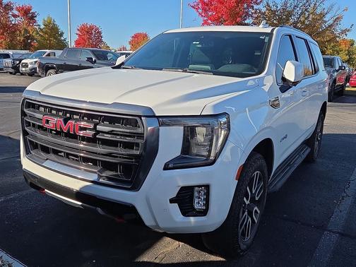 2023 GMC Yukon 4WD AT4