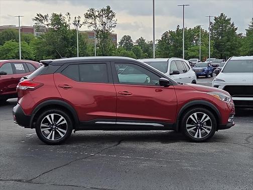 2018 Nissan Kicks SR