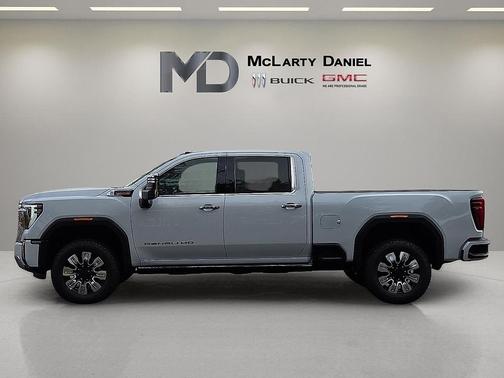 2026 GMC Sierra 3500 Denali