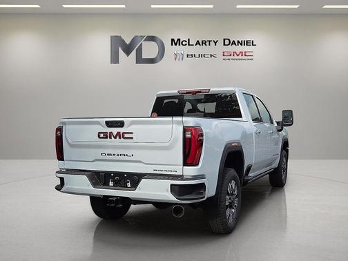 2026 GMC Sierra 3500 Denali