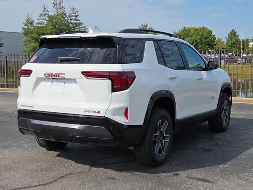 2026 GMC Terrain AWD AT4