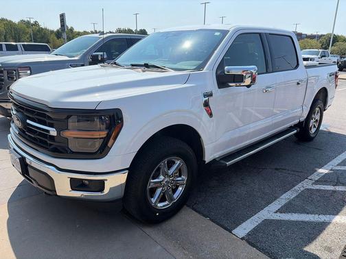 Oxford White 2024 Ford F-150 XLT