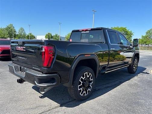 2025 GMC Sierra 2500 Denali