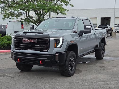 Thunderstorm Gray 2024 GMC Sierra 2500 AT4X