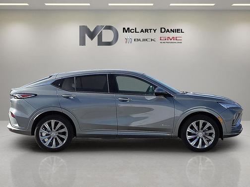 2026 Buick Envista Avenir FWD