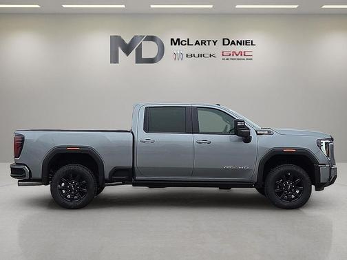 2026 GMC Sierra 2500 AT4