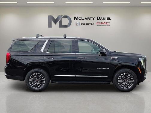Onyx Black 2026 GMC Yukon 4WD Elevation