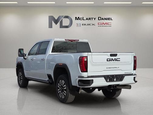 2026 GMC Sierra 3500 Denali