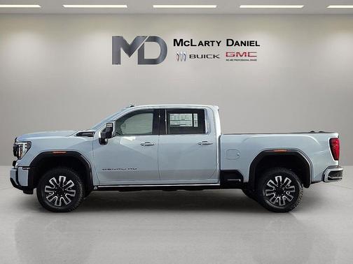 2026 GMC Sierra 3500 Denali