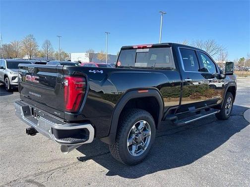 2025 GMC Sierra 2500 SLT