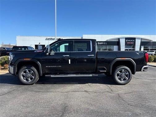 2025 GMC Sierra 2500 SLT