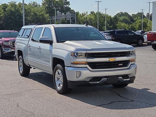 Silver Ice Metallic 2018 Chevrolet Silverado 1500 2LT