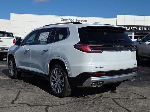 2026 GMC Acadia Denali