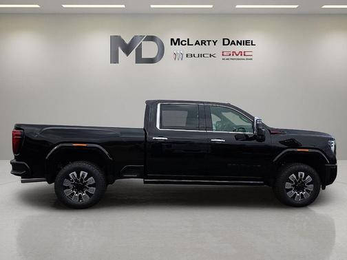 2026 GMC Sierra 2500 Denali