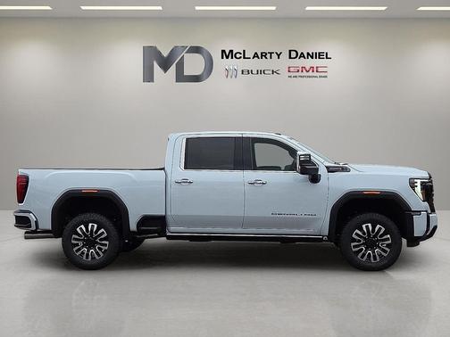 2026 GMC Sierra 2500 Denali Ultimate