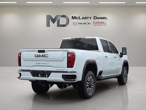 2026 GMC Sierra 2500 Denali Ultimate